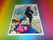 Reinhold Messner mountaineer signed autographed autograph on 20x28 photo