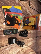 Vintage Qualcomm QCP-2700 Sprint Cell Phone w Charger 1990s