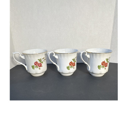 ARPO Porcelain Floral Mugs Set of 3 Curtea de Arges Romania White Red Green  