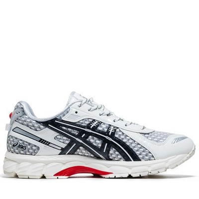 Size US Men's 9.5   Pace x Asics Gel-Kayano 12.1 Shoes Cream Black NEW