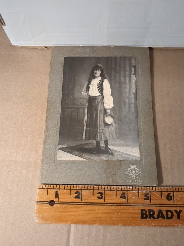 Gypsy Antique Portrait photo Steinberg studio  New York City 1895-1900