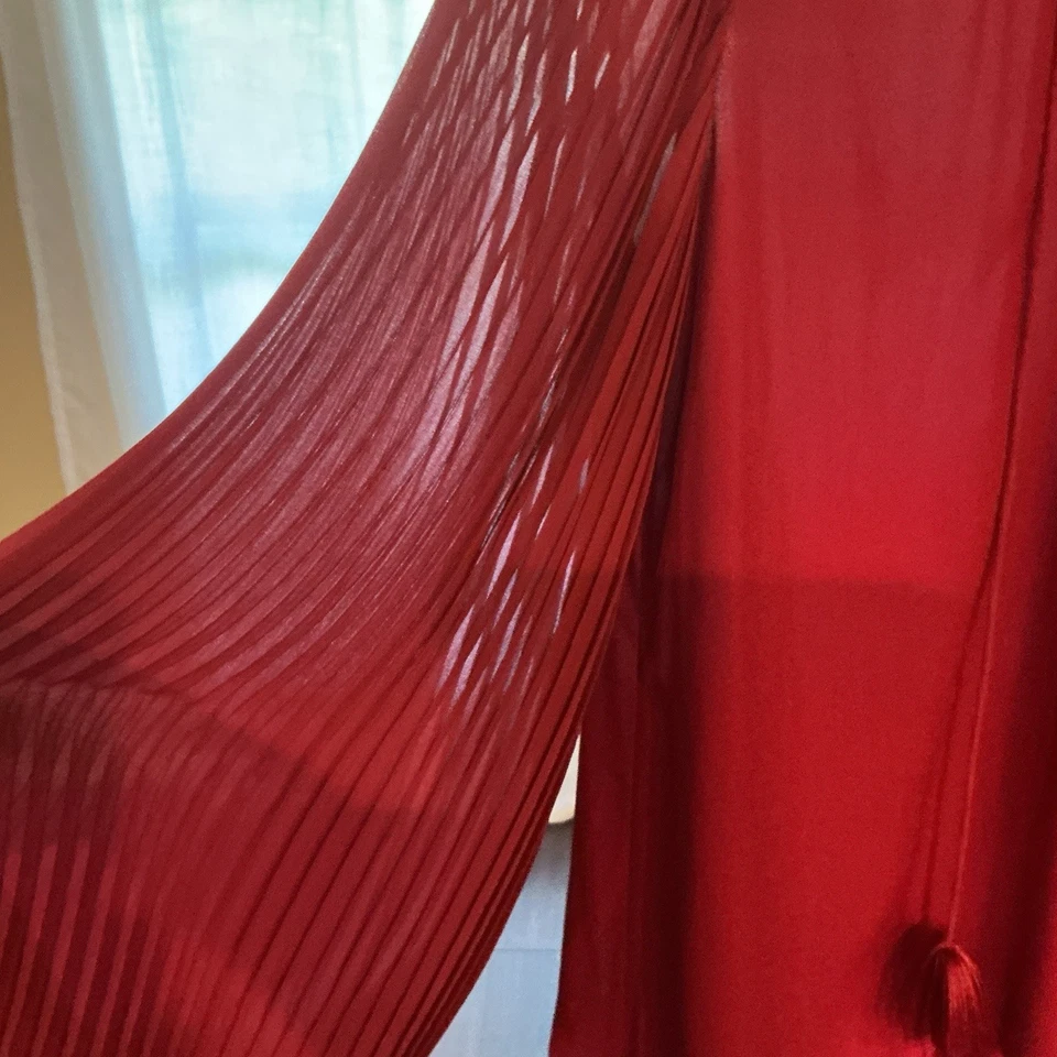 Blusa feminina White House Black Market tamanho 14 manga plissada borlas - Imagem 2 de 4