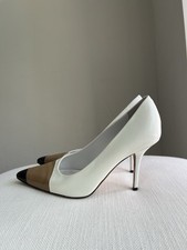 Burberry 38 White Tan and Black Pumps 750