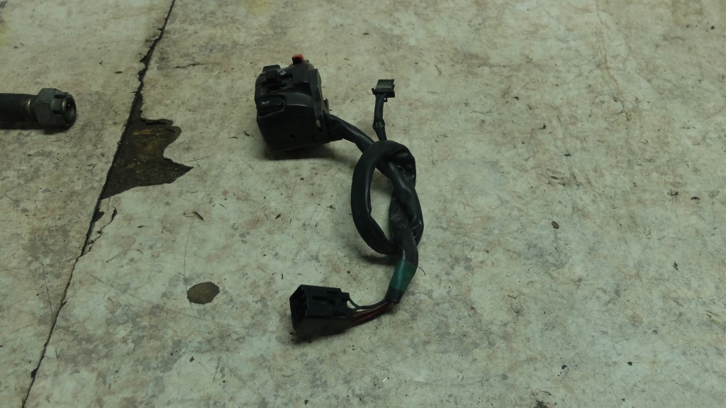  05 Kawasaki ZX12 ZX 12 1200 ZX1200 R Ninja Left Hand Control