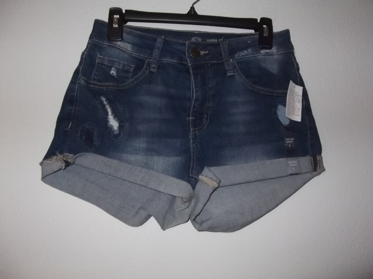 S.O. - JUNIORS - DENIM SHORTIE - MEDIUM WASH - SIZE 9 (AC-42 S.O. - JUNIORS - DENIM SHORTIE - MEDIUM WASH - SIZE 9 (AC-42