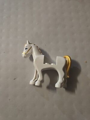 LEGO Disney White Horse Med Blue Eyes Gold Mane Tail 2x2 Cutout Cinderella 41146
