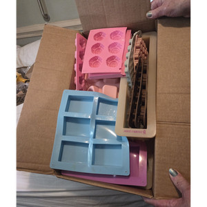 Silicone Soap Molds Assorted Bar, Rectangle, and Flower Shapes Set