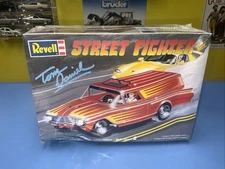 Vintage Revell Tom Daniel Street Fighter  #85-2597 Released in 1999 NEW