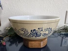 Vintage Pyrex #404 Homestead 4Qt Mixing Bowl Beige Blue Speckled Milk Glass