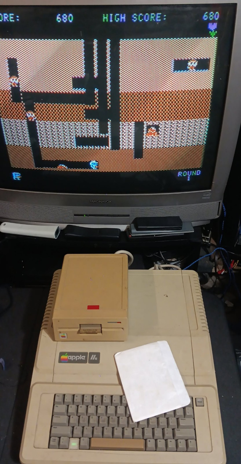 Apple II II+ IIe IIc Computer Games on Floppy Disks: Retro