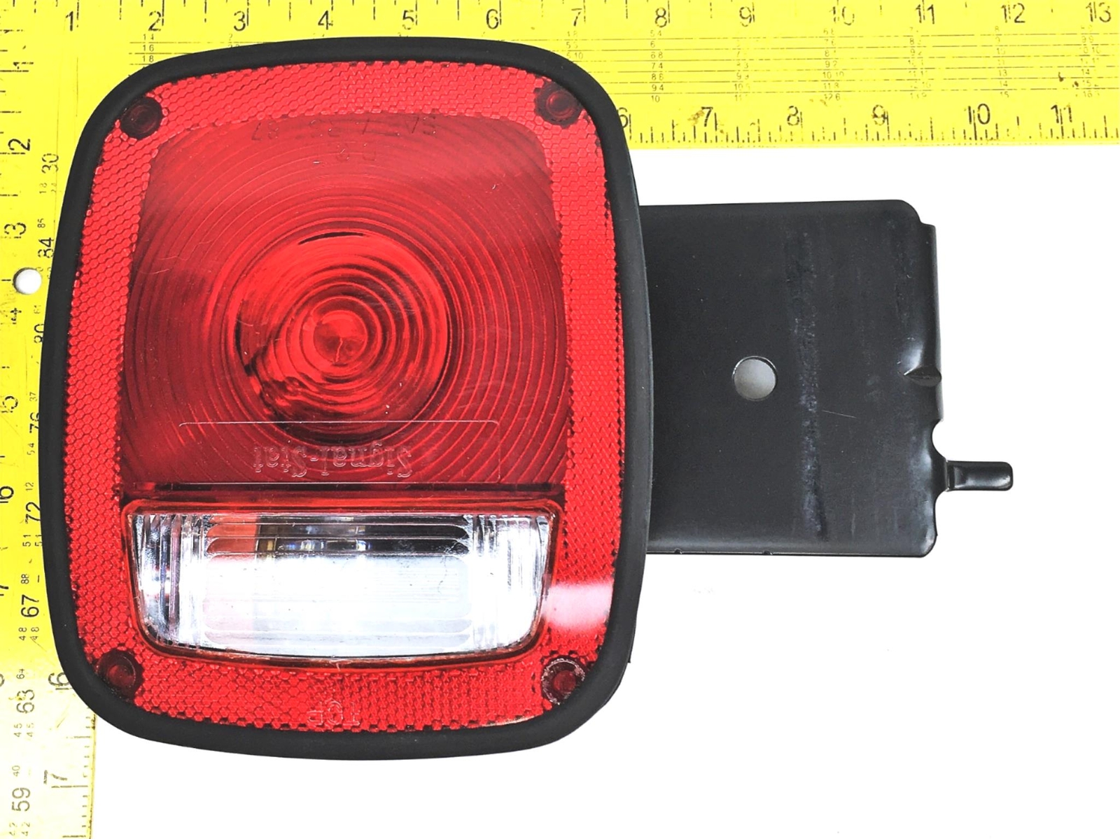 SignalStat GM Tail Lamp Assembly 15148690 NOS eBay