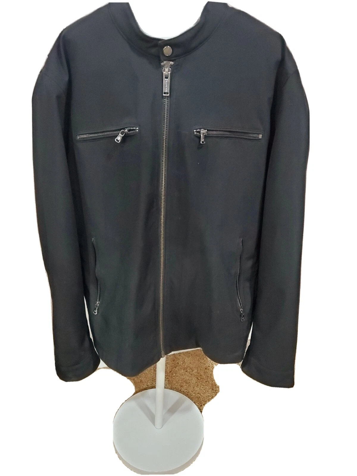 Michael Kors Men's XL Black Full Zip Winter Coat Waist Length. Very Nice.