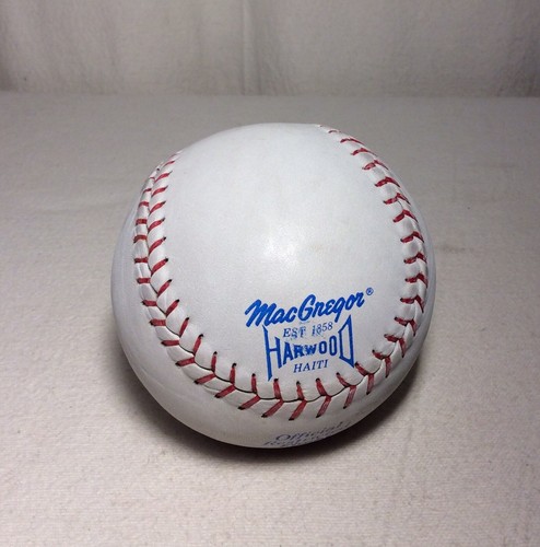 Vintage 1979 MacGregor Harwood Official Approved SOFTBALL #3180 Collectible - Picture 2 of 10