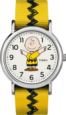 Timex Unisex TW2R41100 Weekender x Peanuts: Charlie Brown Nylon Slip-Thru Strap 