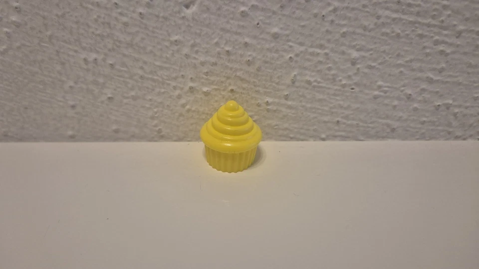 Monopoly Junior Party 36887 Hasbro Ersatzteile: Muffin Spielfigur - Bild 1 von 1