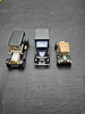 Vintage Diecast Car Lot Model A Ford Matchbox Lesney Classic Antique Cars 3pc
