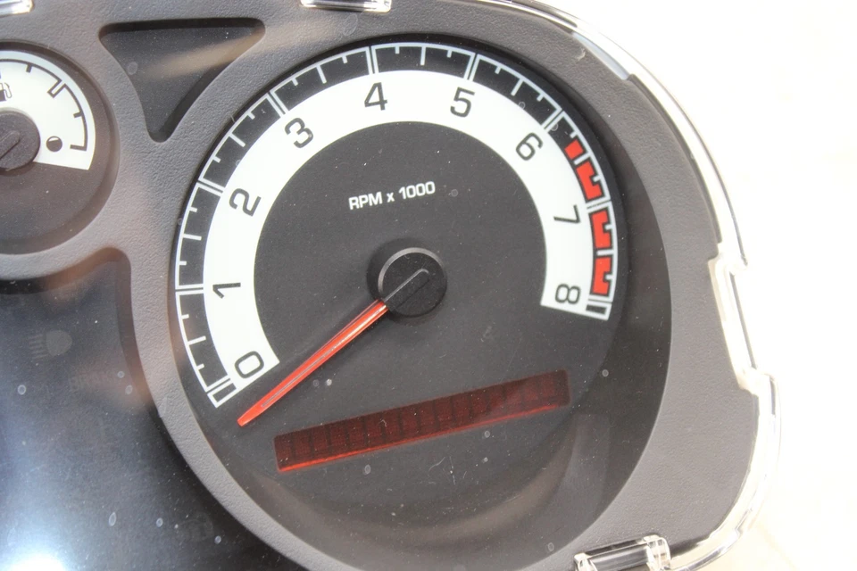 Grupo de velocímetro Saturn Sky Red Line 2007-2010 26 k 15918804 OEM MO42 Foto 2 de 4