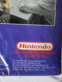 NIB 1990 NINTENDO NES FOUR SCORE FOUR PLAYER MODULE ACCESSORY Damaged Box