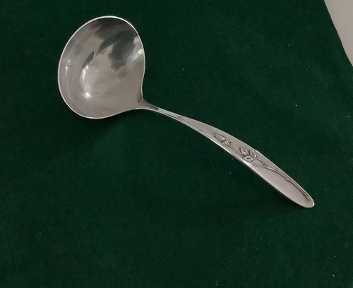 Sterling Silver Vintage Estate Towle Rose Solitaire Gravy Ladle 6-1/4” 54 Grams