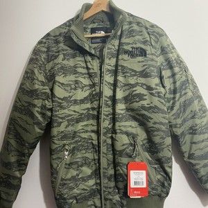 north face bomber jacket