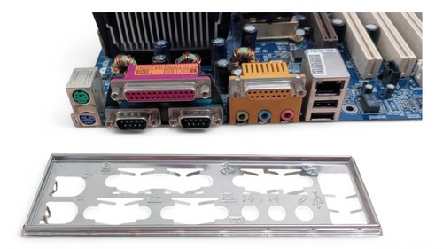 GIGABYTE GA-8IEX (rev. 2.0) Socket 478 - Intel Pentium 4 @ 2.00 GHz + 1 GB de RAM - Imagen 4 de 15