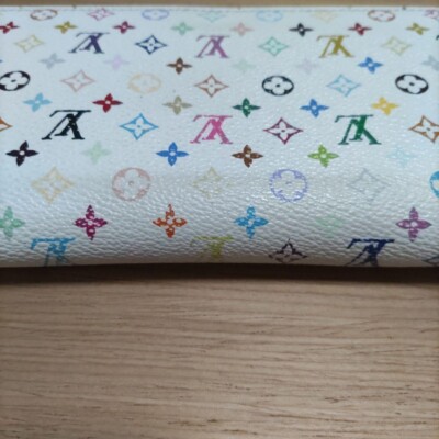 ルイヴィトン LV ルイ・ヴィトン 二つ折り財布 がま口 /ブランドバッグ