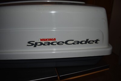 yakima space booster roof box RocketBox Pro 14 main image 1