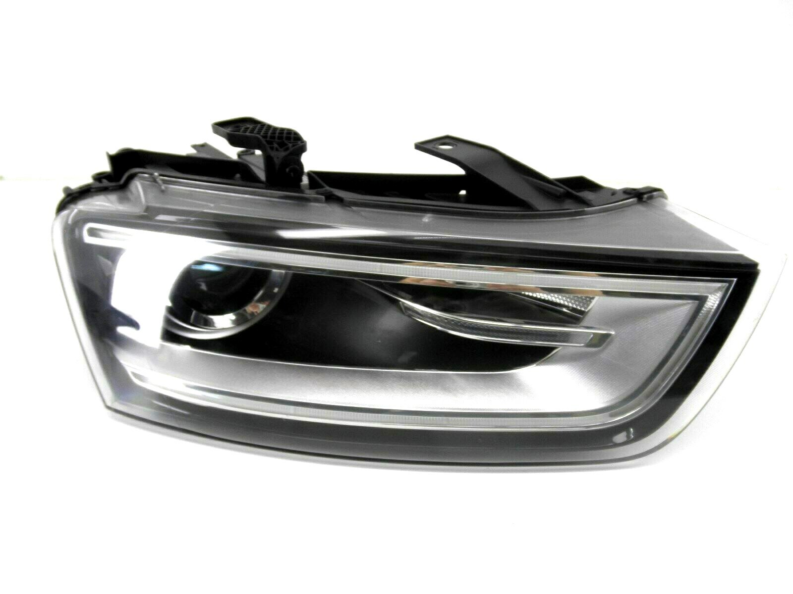 Frontscheinwerfer Audi Q3 8U0941032 Xenon Rechts Original 