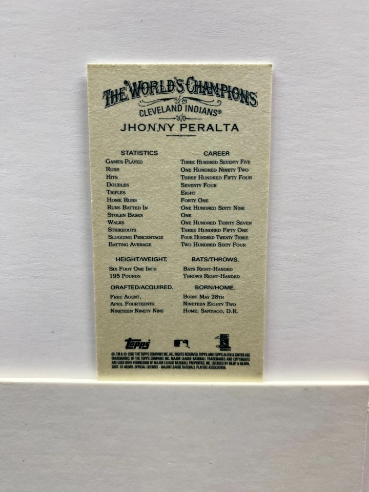 Tarjeta de béisbol 2007 Topps Allen Ginter Mini número trasero #17 Jhonny Peralta A2 Foto 2 de 2