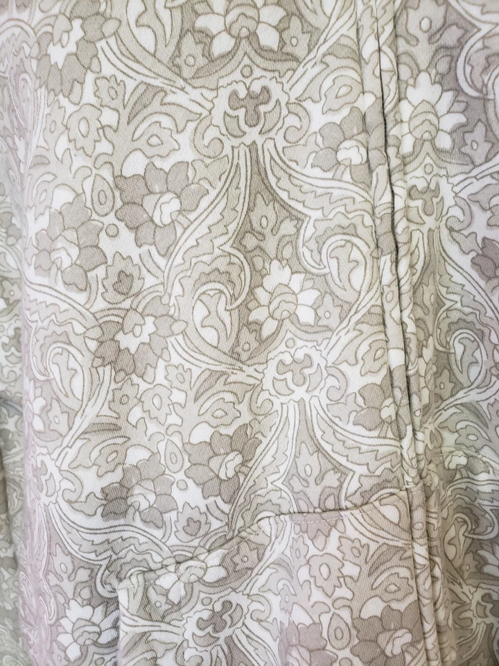 Sudadera con Capucha Mujer Merona 3X Cremallera Completa Beige y Marfil Floral Talla 3 Foto 3 de 4