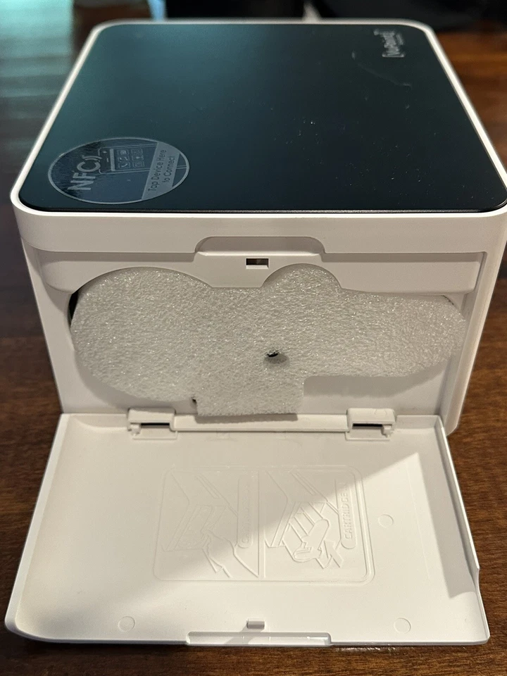 VuPoint Photo Cube Wireless Smart Photo Printer. READ DESCRIPTION BEFORE BUYING! - Image 2 of 4