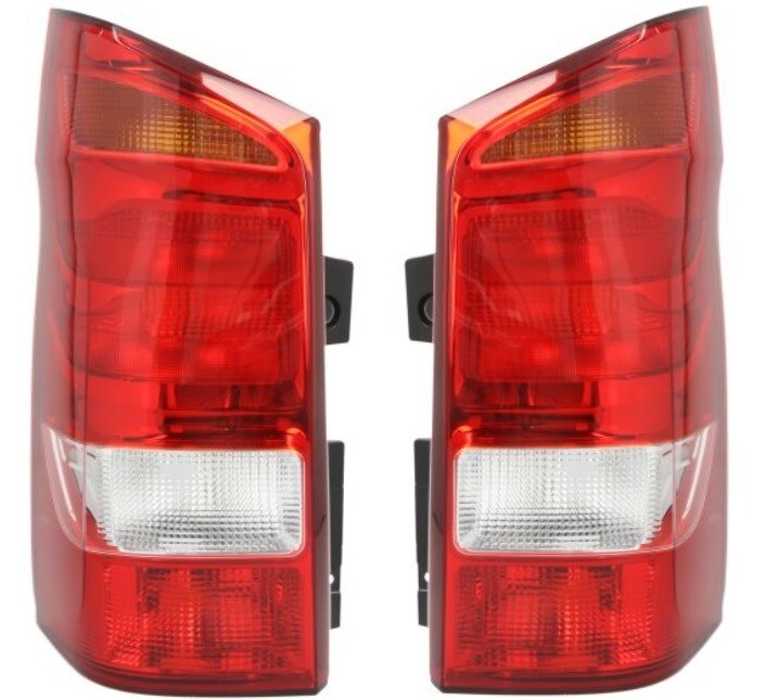 Feu arriere Mercedes Vito W447 phares droit gauche optique 2014-2019