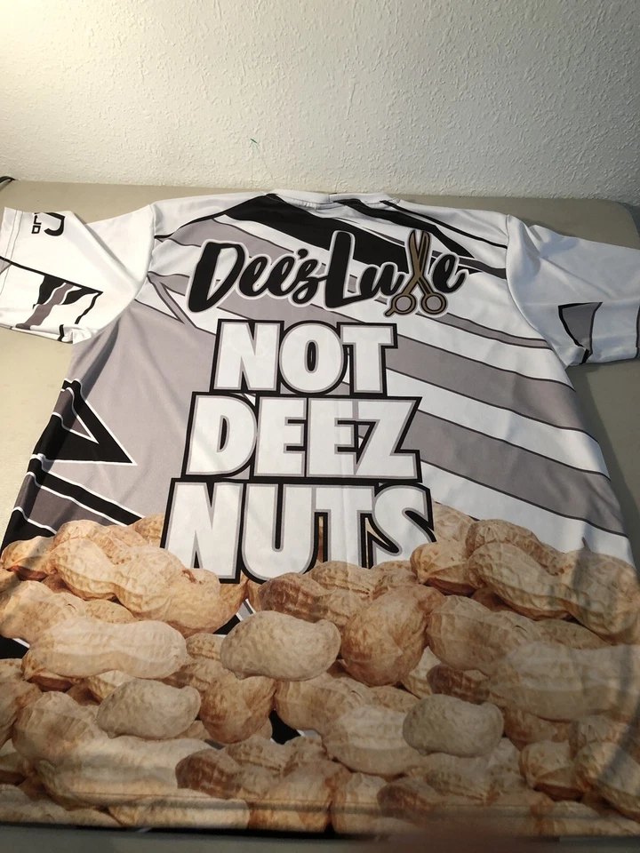 Custom full dye graphic - Small -SHIRT Barbershop Hair Stylist. Barber 💈 - Imagem 2 de 2