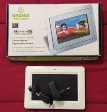 Cornice Digitale Brondi e Dikom 