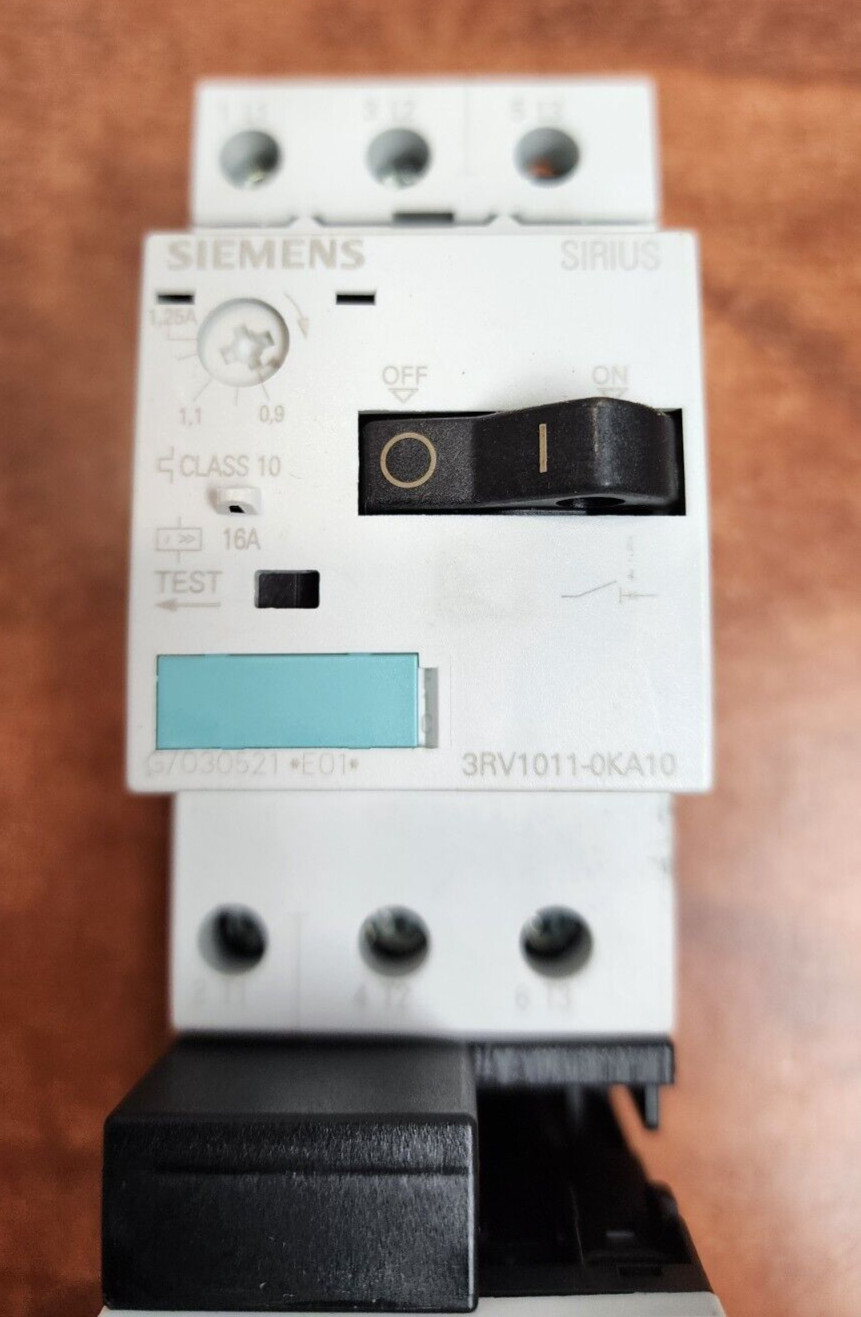 Siemens 3RA1110-0KA15-1BB4 Starter Combination (Contactor)