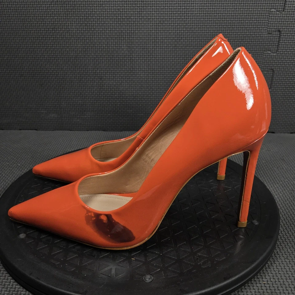 Zapatos de tacón alto Schutz para mujer talla 8 naranja charol punta puntiaguda Foto 3 de 4