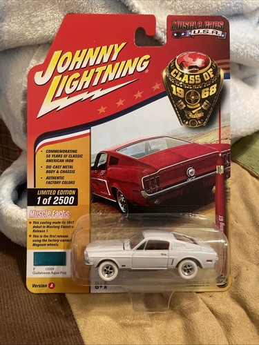 JOHNNY LIGHTNING WHITE LIGHTNING CHASE MUSCLE CARS USA RARE 1968 FORD MUSTANG GT