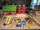 1959 Marx HAPPI TIME BARN Farm Tin Farmhouse Silos Extras Very NICE!!