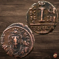 BEAUTIFUL Byzantine Decanummium coin - Maurice Tiberius (Sear 537) Antioch #T298