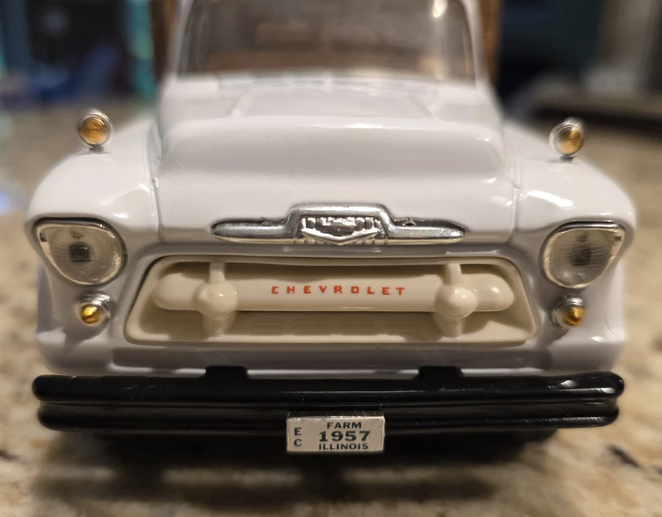 Ertl Caterpillar 1957 Chevy Stake Truck NEW - Image 4 of 4