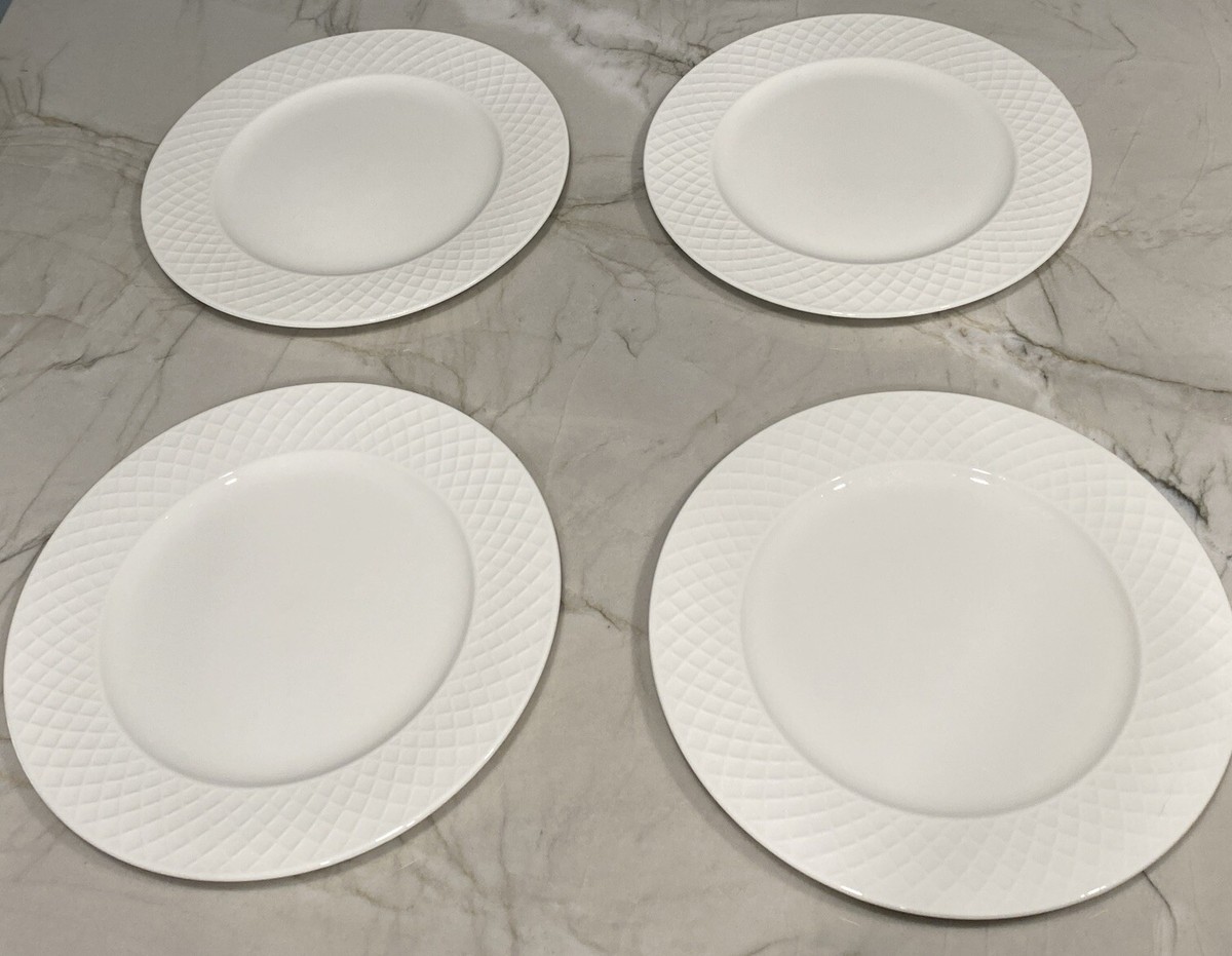 Set of 4 MIKASA Trellis Dinner Plates 11.25