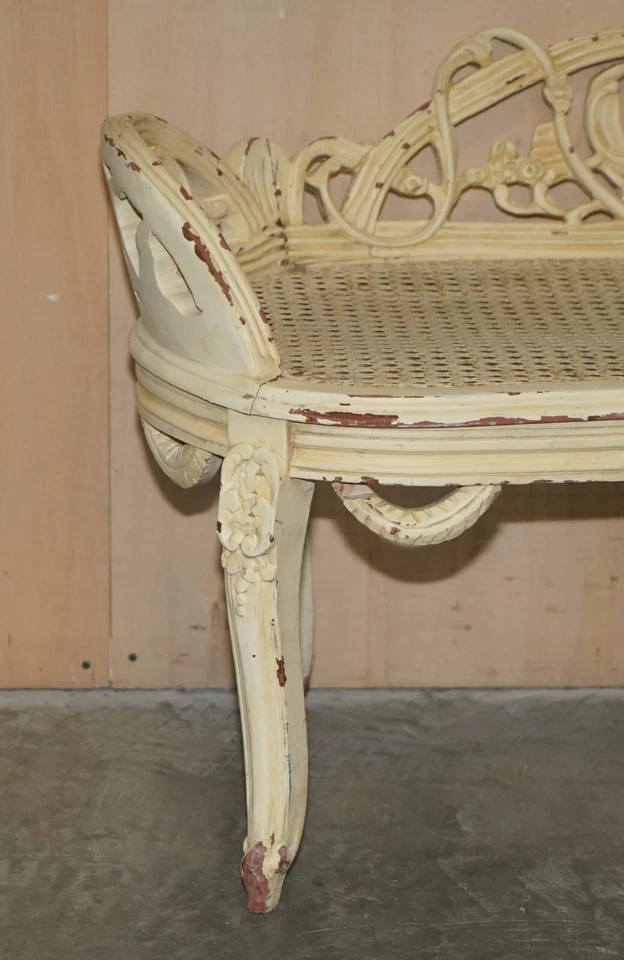 ANTIQUE FRENCH SHABBY CHIC BERGERE WINDOW SEAT BENCH ORIGINAL PAINT FINISH - Image 3 of 4