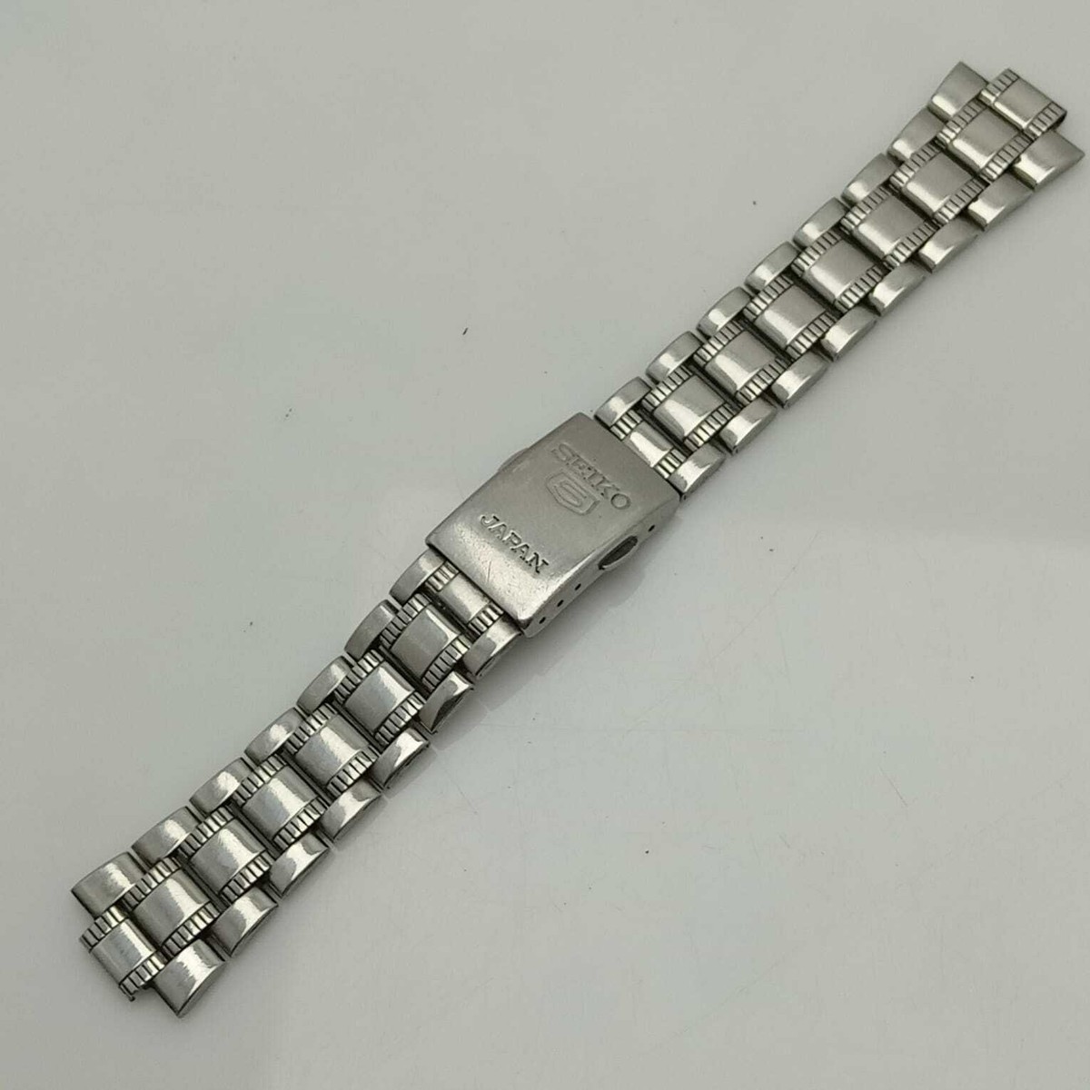 10 mm Seiko 3256-Z.E Stainless Steel Vintage Men's Watch Bracelet