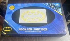Silver Buffalo DC Comics Batman Logo Symbol USB Powered Neon Light Box, 12 x 7in