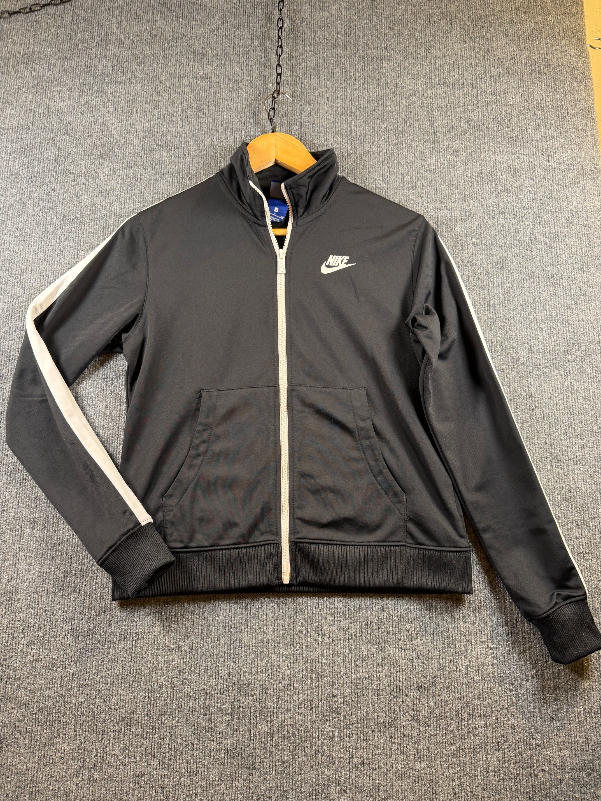 Nike Women's Sportswear Track Jacket Size Small Black White Trim Full Zip