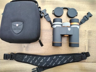 Maven B3 8x30 - Made in Japan -RRP £579.00 -used twice. Fantastic Quality Optics - Image 1 of 4