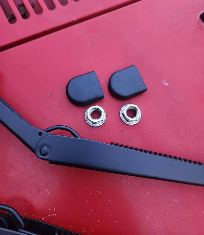 2008-15 SCION XB FRONT LEFT /RIGHT OEM WINDSHIELD WIPER ARMS & REAR ARM (REDONE) - image 4 of 4