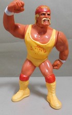 Hasbro 1991 Series 3 Hulk Hogan Closed Fist Vintage WWF Wrestling Figure