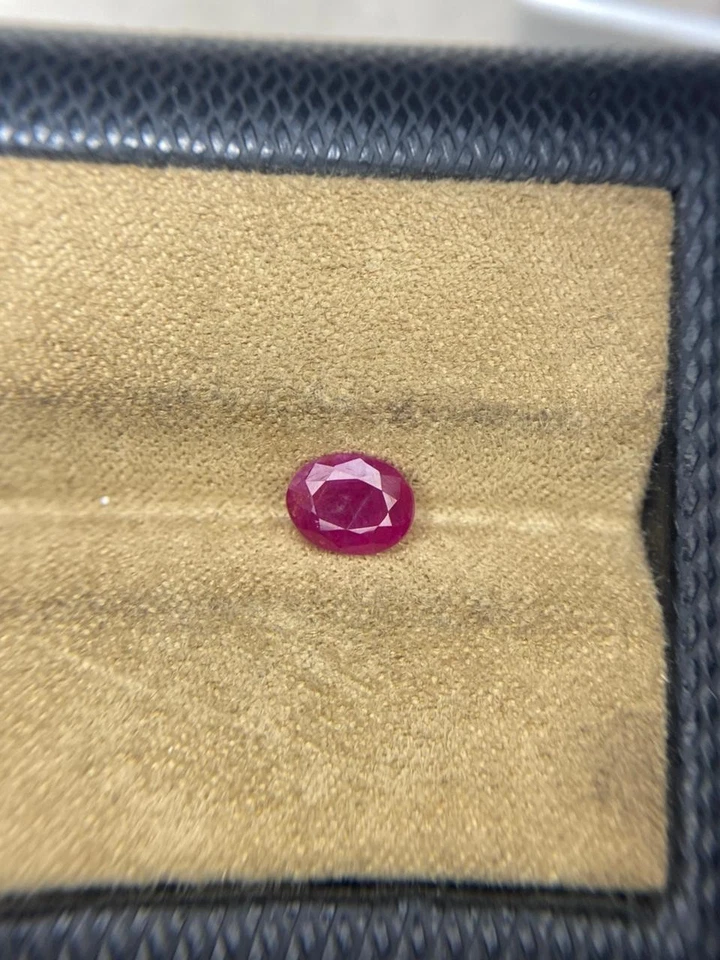 1.10ct | Natural Red Ruby Ovel Cut, Loose Gemstone | Jegdalak, Afghanistan. - Image 3 of 4