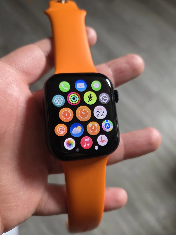 apple watch series 9 45mm - Image 2 of 3